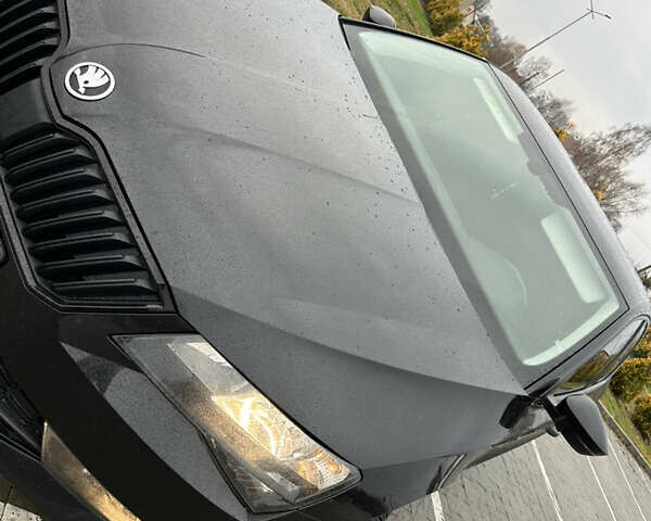 Чорний Шкода Суперб, об'ємом двигуна 1.6 л та пробігом 202 тис. км за 14300 $, фото 16 на Automoto.ua