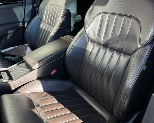 Чорний Шкода Суперб, об'ємом двигуна 1.97 л та пробігом 189 тис. км за 22800 $, фото 11 на Automoto.ua