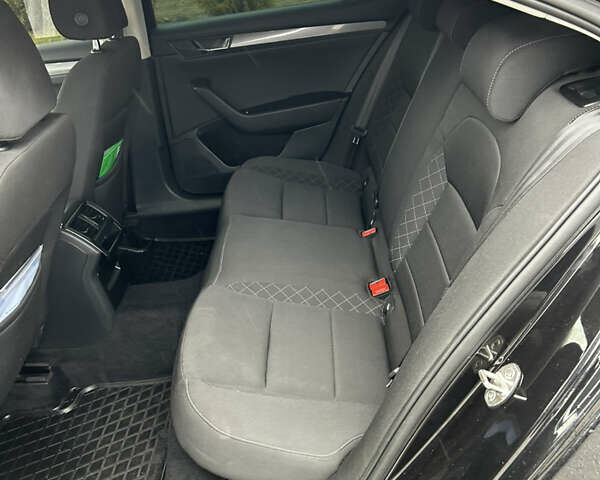 Чорний Шкода Суперб, об'ємом двигуна 1.6 л та пробігом 202 тис. км за 14300 $, фото 15 на Automoto.ua