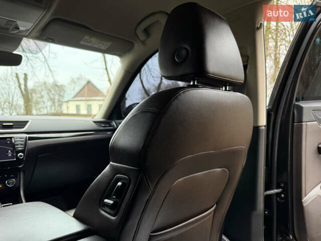 Черный Шкода Суперб, объемом двигателя 2 л и пробегом 284 тыс. км за 17500 $, фото 31 на Automoto.ua