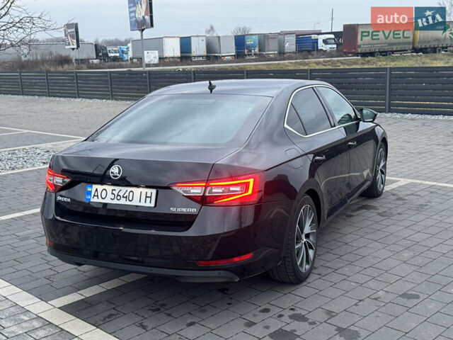 Черный Шкода Суперб, объемом двигателя 2 л и пробегом 246 тыс. км за 18500 $, фото 12 на Automoto.ua
