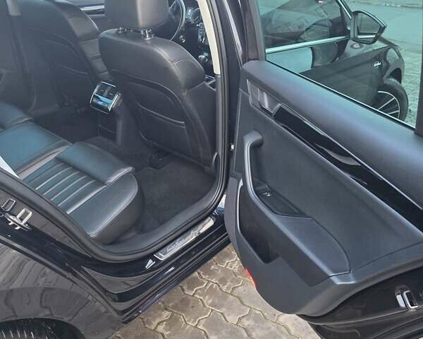 Черный Шкода Суперб, объемом двигателя 1.97 л и пробегом 245 тыс. км за 20000 $, фото 9 на Automoto.ua