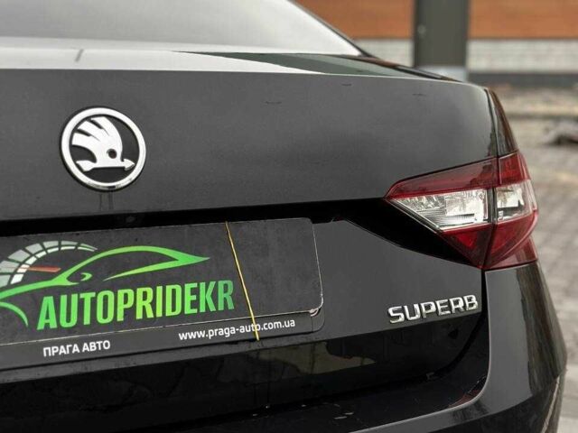Чорний Шкода Суперб, об'ємом двигуна 2 л та пробігом 258 тис. км за 15950 $, фото 6 на Automoto.ua