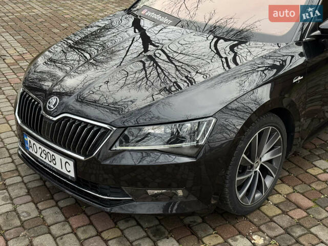 Черный Шкода Суперб, объемом двигателя 2 л и пробегом 284 тыс. км за 17500 $, фото 12 на Automoto.ua