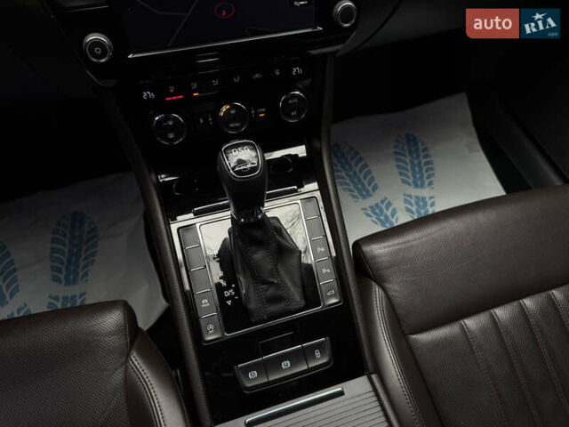 Черный Шкода Суперб, объемом двигателя 2 л и пробегом 284 тыс. км за 17500 $, фото 26 на Automoto.ua