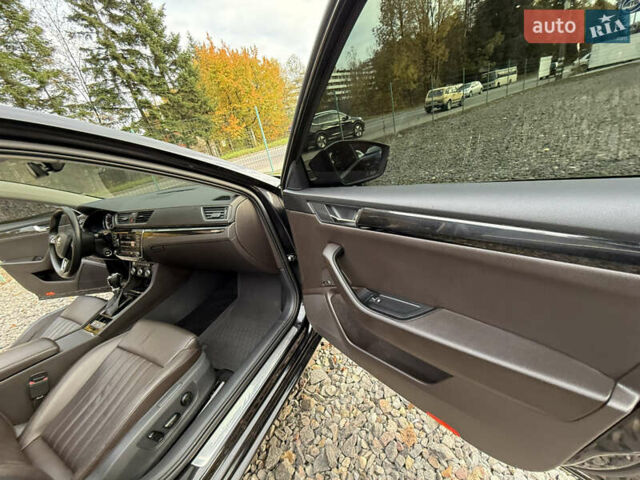 Чорний Шкода Суперб, об'ємом двигуна 2 л та пробігом 208 тис. км за 18399 $, фото 21 на Automoto.ua