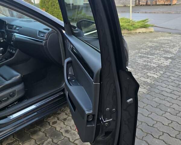 Черный Шкода Суперб, объемом двигателя 1.97 л и пробегом 245 тыс. км за 20000 $, фото 10 на Automoto.ua