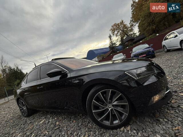 Чорний Шкода Суперб, об'ємом двигуна 2 л та пробігом 208 тис. км за 18399 $, фото 8 на Automoto.ua