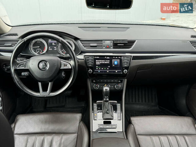 Шкода Суперб 2016 у Мукачеве на Automoto.ua Чорний Шкода Суперб, об'ємом двигуна 2 л та пробігом 240 тис. км за 18900 $, фото 14 на Automoto.ua