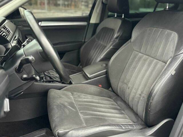 Чорний Шкода Суперб, об'ємом двигуна 2 л та пробігом 258 тис. км за 15950 $, фото 12 на Automoto.ua