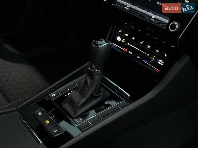 Черный Шкода Суперб, объемом двигателя 1.8 л и пробегом 145 тыс. км за 19500 $, фото 27 на Automoto.ua