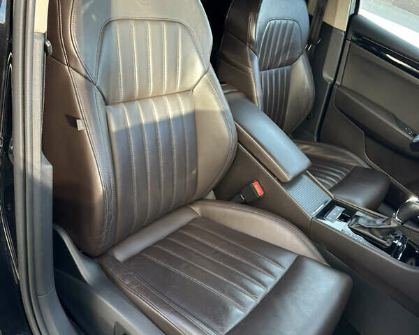 Чорний Шкода Суперб, об'ємом двигуна 1.97 л та пробігом 189 тис. км за 22800 $, фото 16 на Automoto.ua