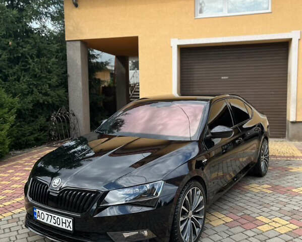 Чорний Шкода Суперб, об'ємом двигуна 1.97 л та пробігом 290 тис. км за 19300 $, фото 5 на Automoto.ua