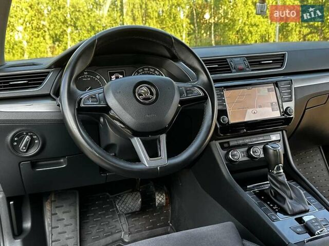 Черный Шкода Суперб, объемом двигателя 2 л и пробегом 242 тыс. км за 18400 $, фото 139 на Automoto.ua