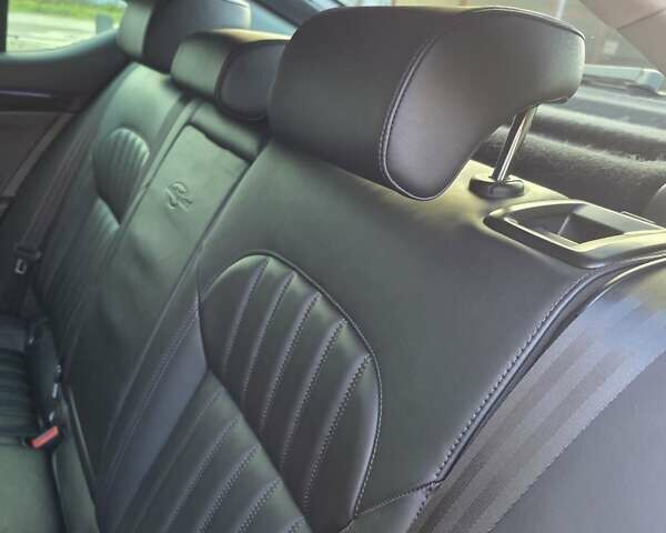 Черный Шкода Суперб, объемом двигателя 1.97 л и пробегом 245 тыс. км за 20000 $, фото 17 на Automoto.ua