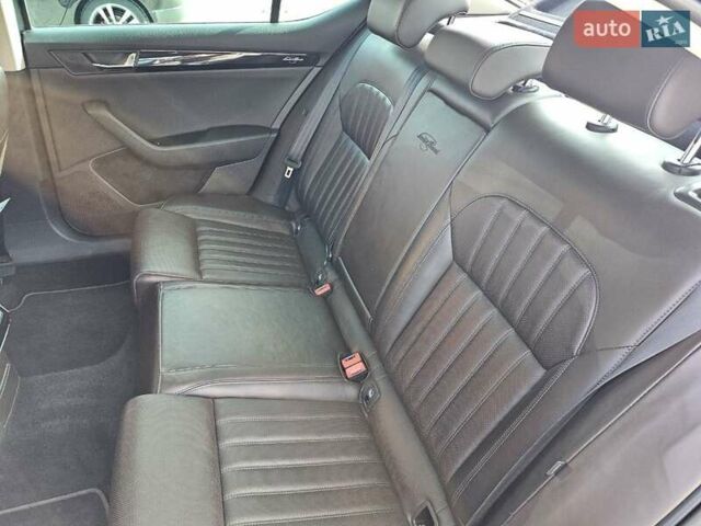 Шкода Суперб 2016 у Івано-Франківську на Automoto.ua Чорний Шкода Суперб, об'ємом двигуна 2 л та пробігом 245 тис. км за 21500 $, фото 20 на Automoto.ua