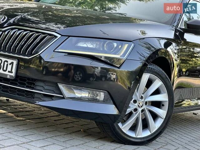 Черный Шкода Суперб, объемом двигателя 2 л и пробегом 242 тыс. км за 18400 $, фото 86 на Automoto.ua