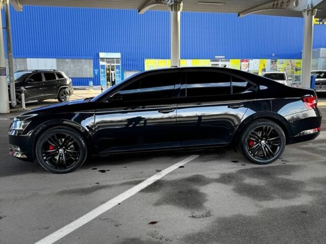 Чорний Шкода Суперб, об'ємом двигуна 0 л та пробігом 229 тис. км за 13900 $, фото 2 на Automoto.ua