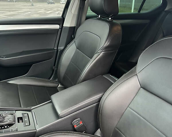 Черный Шкода Суперб, объемом двигателя 1.6 л и пробегом 229 тыс. км за 13999 $, фото 13 на Automoto.ua