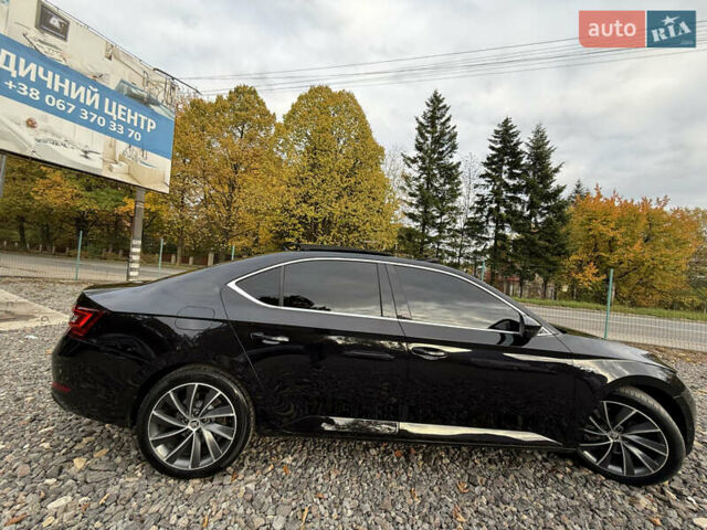 Чорний Шкода Суперб, об'ємом двигуна 2 л та пробігом 208 тис. км за 18399 $, фото 13 на Automoto.ua