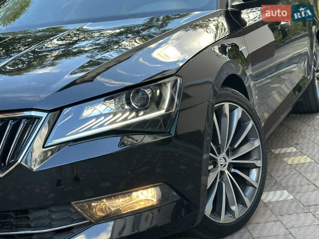 Чорний Шкода Суперб, об'ємом двигуна 2 л та пробігом 237 тис. км за 17299 $, фото 13 на Automoto.ua