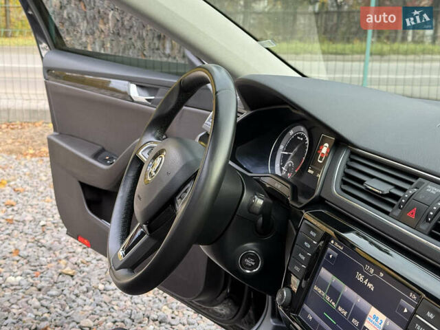 Чорний Шкода Суперб, об'ємом двигуна 2 л та пробігом 208 тис. км за 18399 $, фото 32 на Automoto.ua