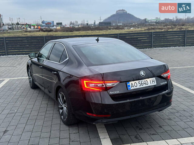 Черный Шкода Суперб, объемом двигателя 2 л и пробегом 246 тыс. км за 18500 $, фото 10 на Automoto.ua