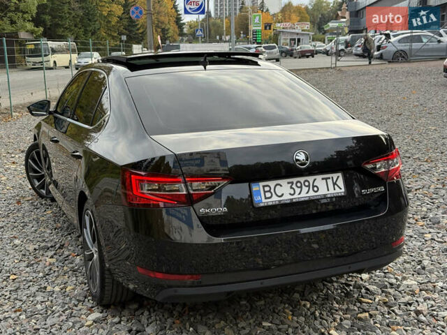 Чорний Шкода Суперб, об'ємом двигуна 2 л та пробігом 208 тис. км за 18399 $, фото 17 на Automoto.ua