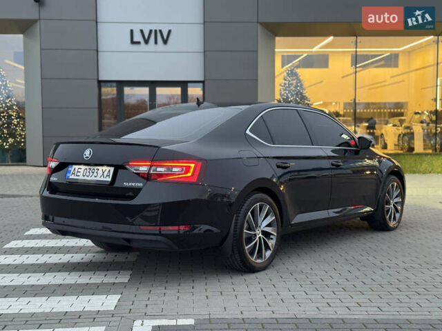 Черный Шкода Суперб, объемом двигателя 1.8 л и пробегом 145 тыс. км за 19500 $, фото 16 на Automoto.ua