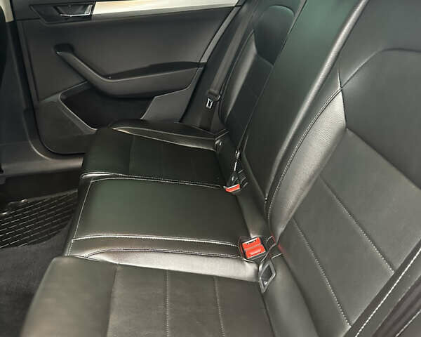 Черный Шкода Суперб, объемом двигателя 1.6 л и пробегом 229 тыс. км за 13999 $, фото 22 на Automoto.ua