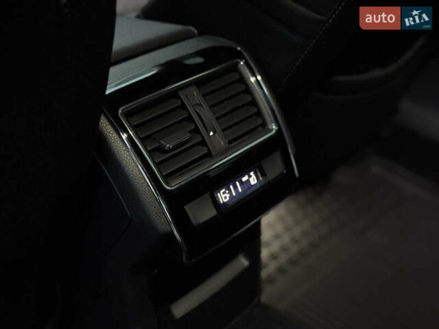 Черный Шкода Суперб, объемом двигателя 1.8 л и пробегом 145 тыс. км за 19500 $, фото 38 на Automoto.ua