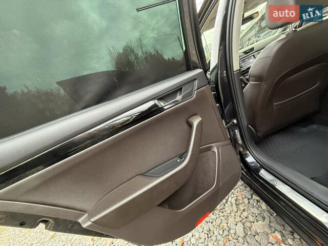 Чорний Шкода Суперб, об'ємом двигуна 2 л та пробігом 208 тис. км за 18399 $, фото 40 на Automoto.ua