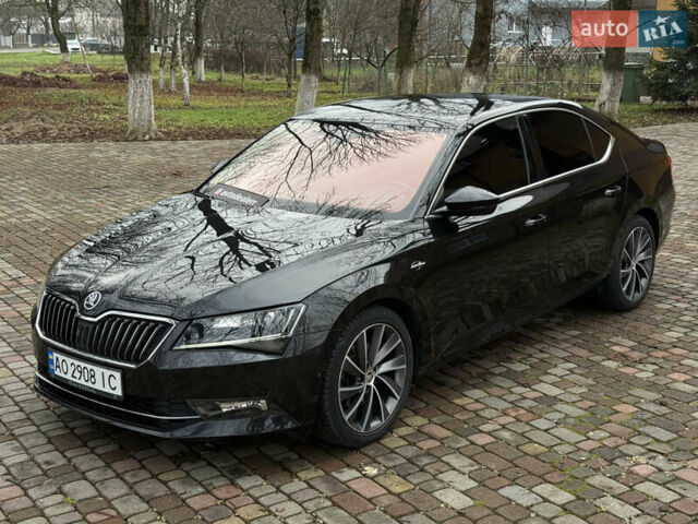 Черный Шкода Суперб, объемом двигателя 2 л и пробегом 284 тыс. км за 17500 $, фото 8 на Automoto.ua