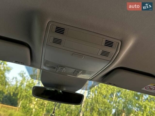 Черный Шкода Суперб, объемом двигателя 2 л и пробегом 242 тыс. км за 18400 $, фото 134 на Automoto.ua