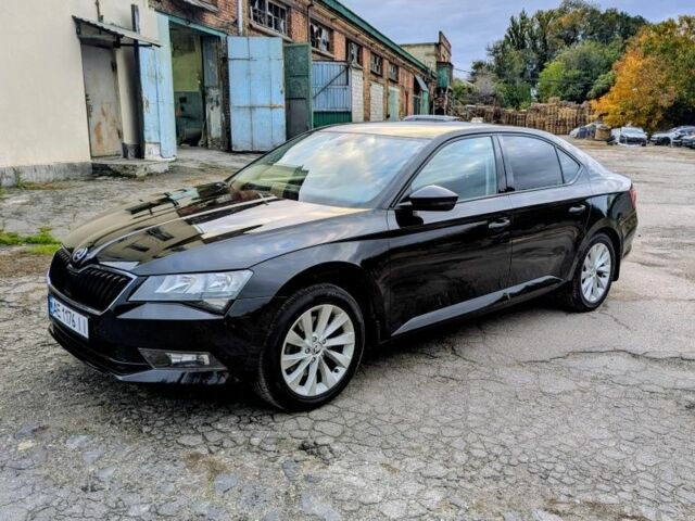 Черный Шкода Суперб, объемом двигателя 1.6 л и пробегом 244 тыс. км за 12500 $, фото 12 на Automoto.ua