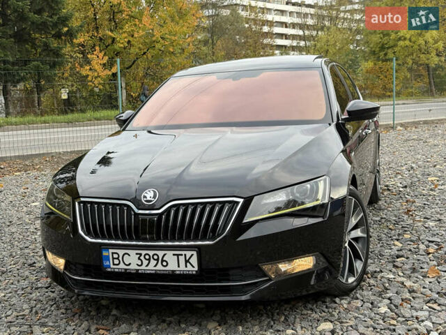 Чорний Шкода Суперб, об'ємом двигуна 2 л та пробігом 208 тис. км за 18399 $, фото 61 на Automoto.ua