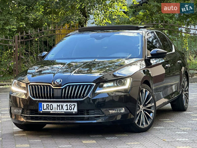 Чорний Шкода Суперб, об'ємом двигуна 2 л та пробігом 237 тис. км за 17299 $, фото 16 на Automoto.ua
