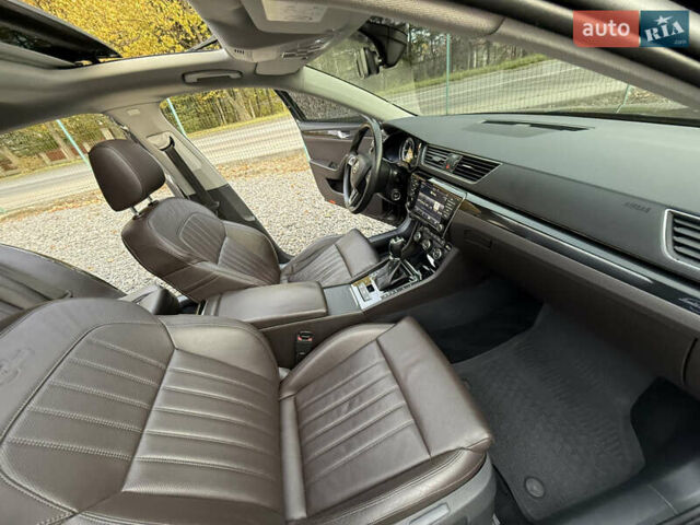 Чорний Шкода Суперб, об'ємом двигуна 2 л та пробігом 208 тис. км за 18399 $, фото 26 на Automoto.ua