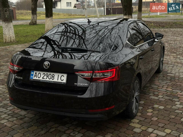 Черный Шкода Суперб, объемом двигателя 2 л и пробегом 284 тыс. км за 17500 $, фото 17 на Automoto.ua