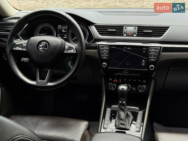 Черный Шкода Суперб, объемом двигателя 2 л и пробегом 284 тыс. км за 17500 $, фото 25 на Automoto.ua