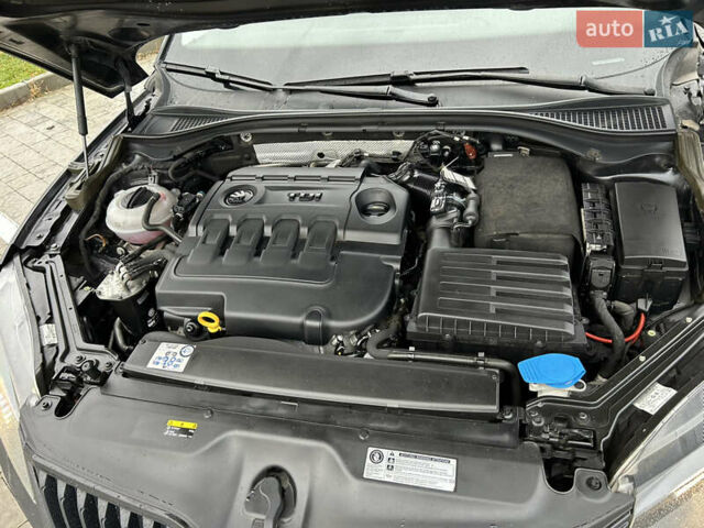 Чорний Шкода Суперб, об'ємом двигуна 1.6 л та пробігом 202 тис. км за 14300 $, фото 14 на Automoto.ua