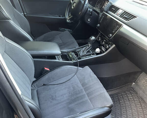 Чорний Шкода Суперб, об'ємом двигуна 1.8 л та пробігом 210 тис. км за 15800 $, фото 6 на Automoto.ua