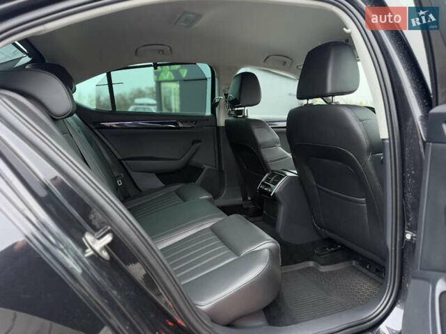 Черный Шкода Суперб, объемом двигателя 2 л и пробегом 178 тыс. км за 24900 $, фото 96 на Automoto.ua