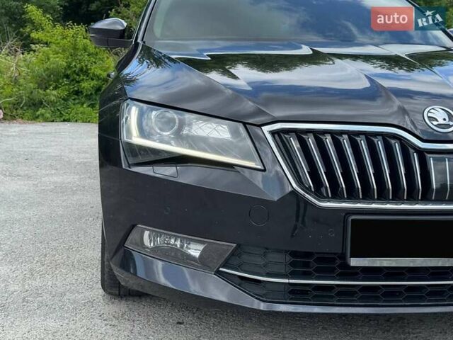 Черный Шкода Суперб, объемом двигателя 2 л и пробегом 281 тыс. км за 15500 $, фото 8 на Automoto.ua