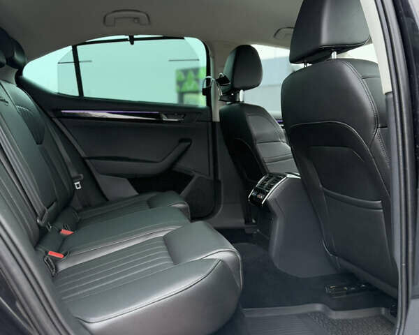 Черный Шкода Суперб, объемом двигателя 2 л и пробегом 178 тыс. км за 24900 $, фото 95 на Automoto.ua