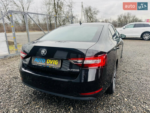 Черный Шкода Суперб, объемом двигателя 2 л и пробегом 270 тыс. км за 18500 $, фото 4 на Automoto.ua