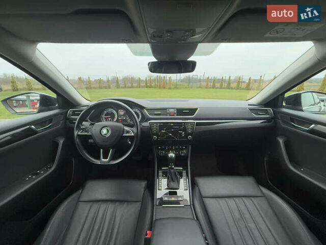 Черный Шкода Суперб, объемом двигателя 2 л и пробегом 178 тыс. км за 24900 $, фото 124 на Automoto.ua