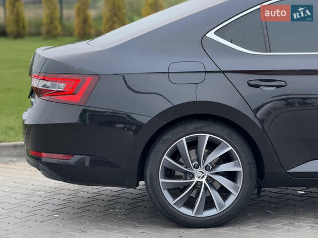 Черный Шкода Суперб, объемом двигателя 2 л и пробегом 178 тыс. км за 24900 $, фото 28 на Automoto.ua