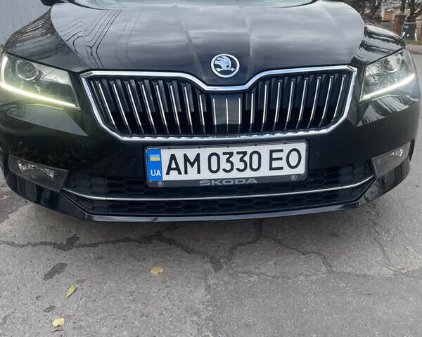 Шкода Суперб 2017 у Житомирі на Automoto.ua Чорний Шкода Суперб, об'ємом двигуна 1.97 л та пробігом 340 тис. км за 16800 $, фото 1 на Automoto.ua