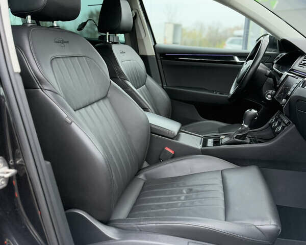 Черный Шкода Суперб, объемом двигателя 2 л и пробегом 178 тыс. км за 24900 $, фото 76 на Automoto.ua